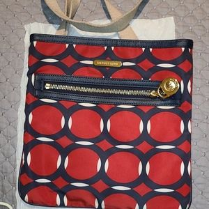 Michael kors crossbody